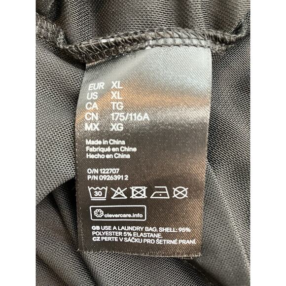 Divided By H&M Oversized Mesh Top With Skeleton Graphic Women’s Size XL NWT - Picture 7 of 7